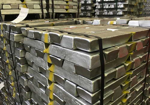 中分類23非鉄金属製造業のアルミニウムインゴッド